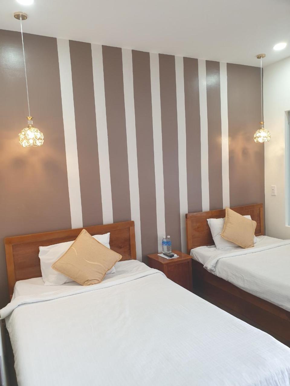 Khach San Quoc Te Hotel Ca Mau ภายนอก รูปภาพ