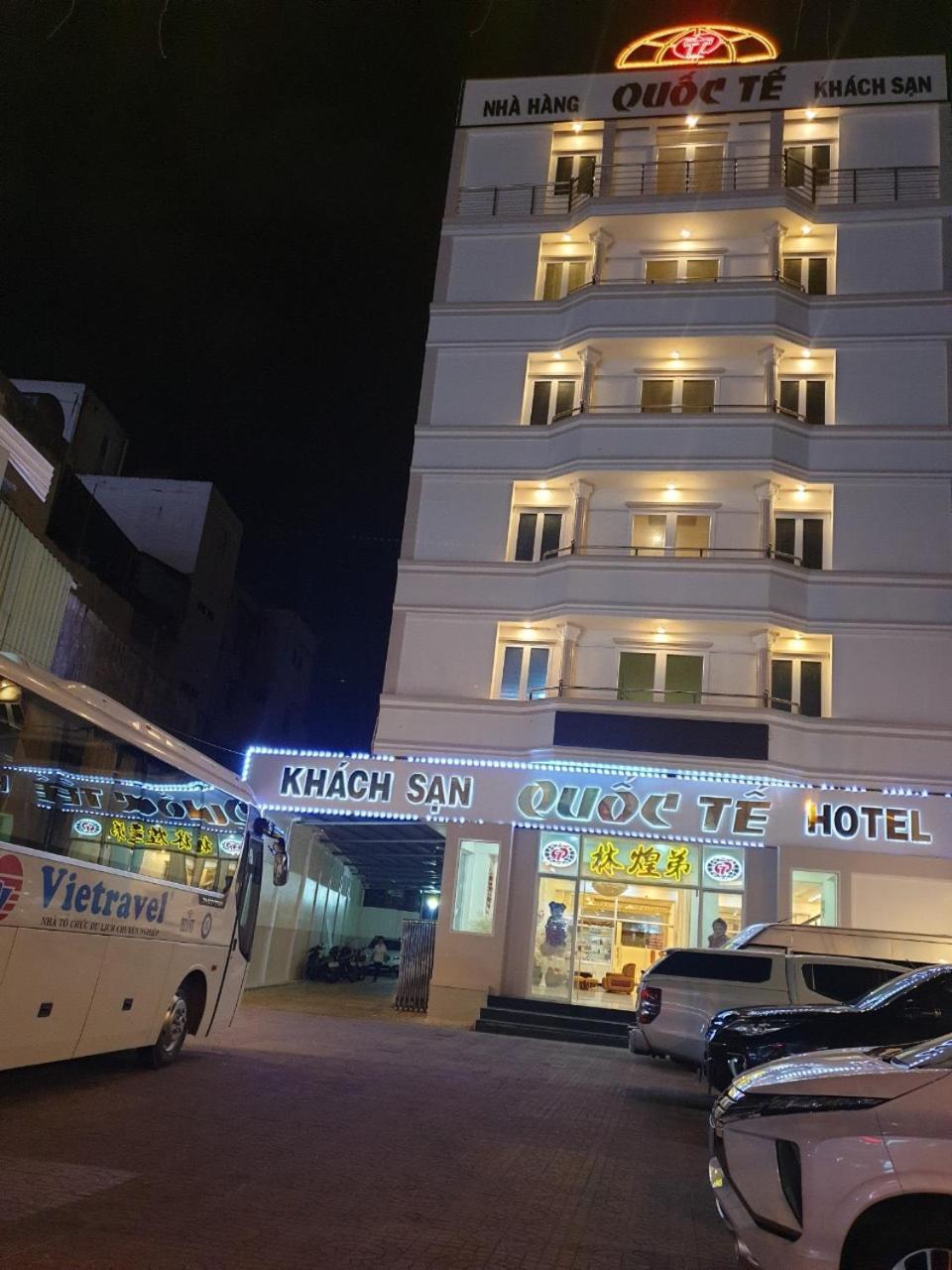 Khach San Quoc Te Hotel Ca Mau ภายนอก รูปภาพ
